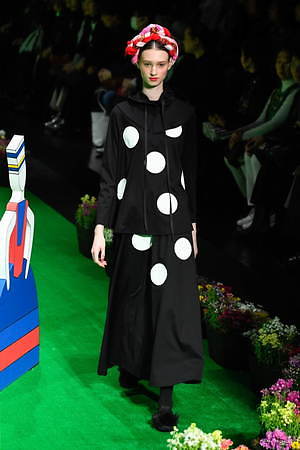 トクコ・プルミエヴォル 2019-20年秋冬コレクション - 四季を喜ぶ、おとぎの国の民族｜写真39