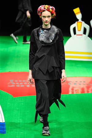 トクコ・プルミエヴォル 2019-20年秋冬コレクション - 四季を喜ぶ、おとぎの国の民族｜写真43