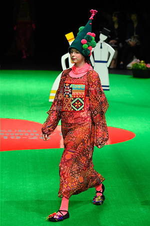 トクコ・プルミエヴォル 2019-20年秋冬コレクション - 四季を喜ぶ、おとぎの国の民族｜写真63