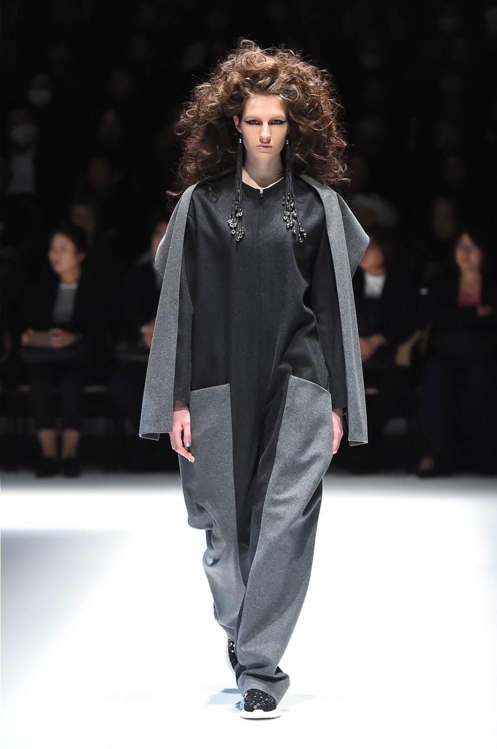ヒロコ コシノ(HIROKO KOSHINO) 2019-20年秋冬ウィメンズコレクション 公式通販サイトです ファッションショー限定品HIROKO KOSHINO アニマル柄 ベージュバック ショルダーバッグ