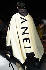 アーネイ 2019-20年秋冬コレクション - こだわりを細部に宿したリアルクローズ｜写真22