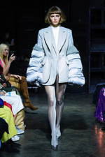 セイヴソン 2019-20年秋冬コレクション - 静寂の中を旅する宇宙船｜写真6