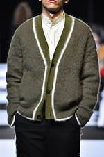 チノ 2019-20年秋冬コレクション、大人も楽しめる“エレガント”なグランジスタイル｜写真23