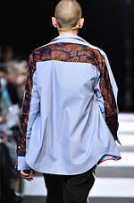 チノ 2019-20年秋冬コレクション、大人も楽しめる“エレガント”なグランジスタイル｜写真46