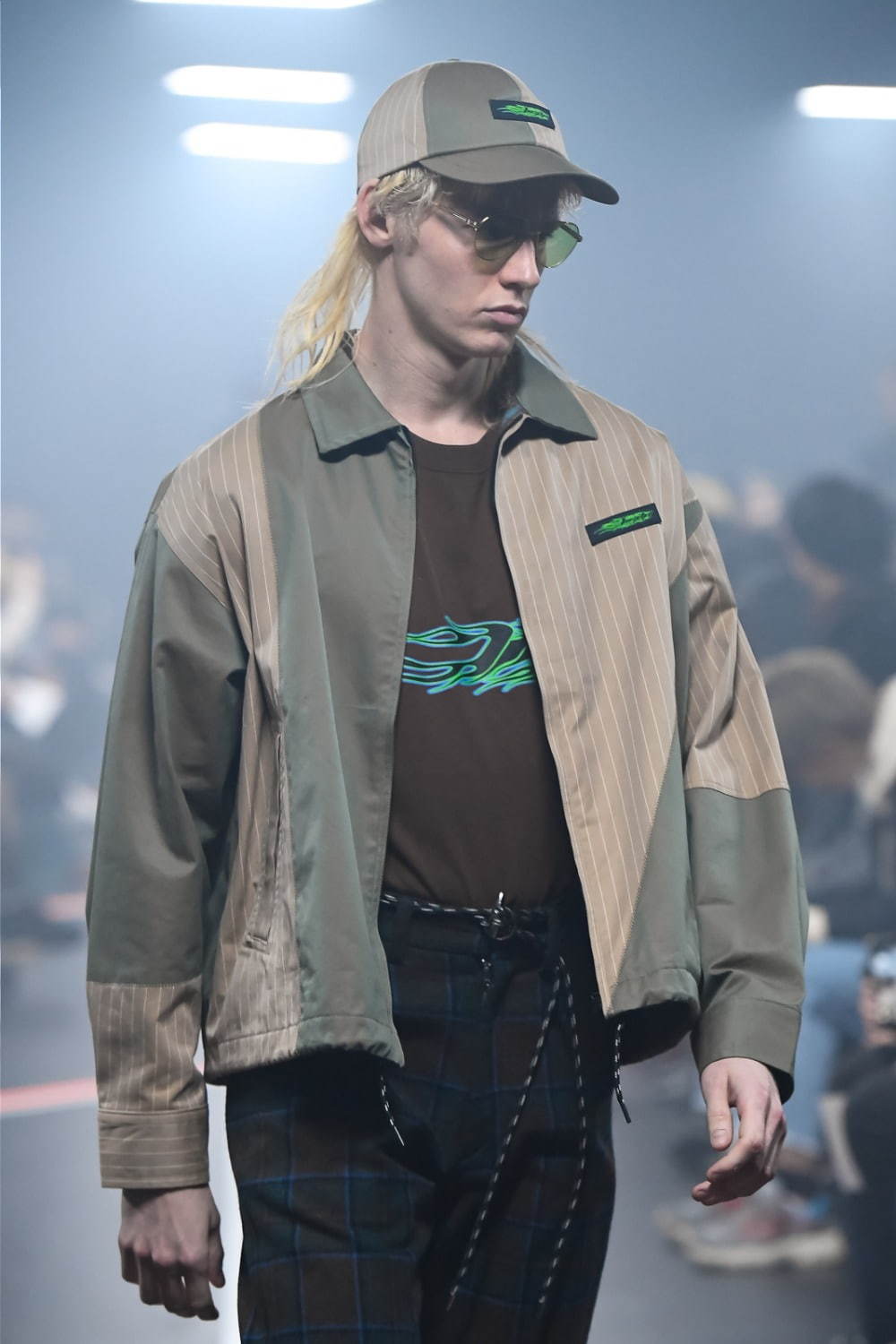 ジエダ(JieDa) 2019-20年秋冬ウィメンズ&メンズコレクション 