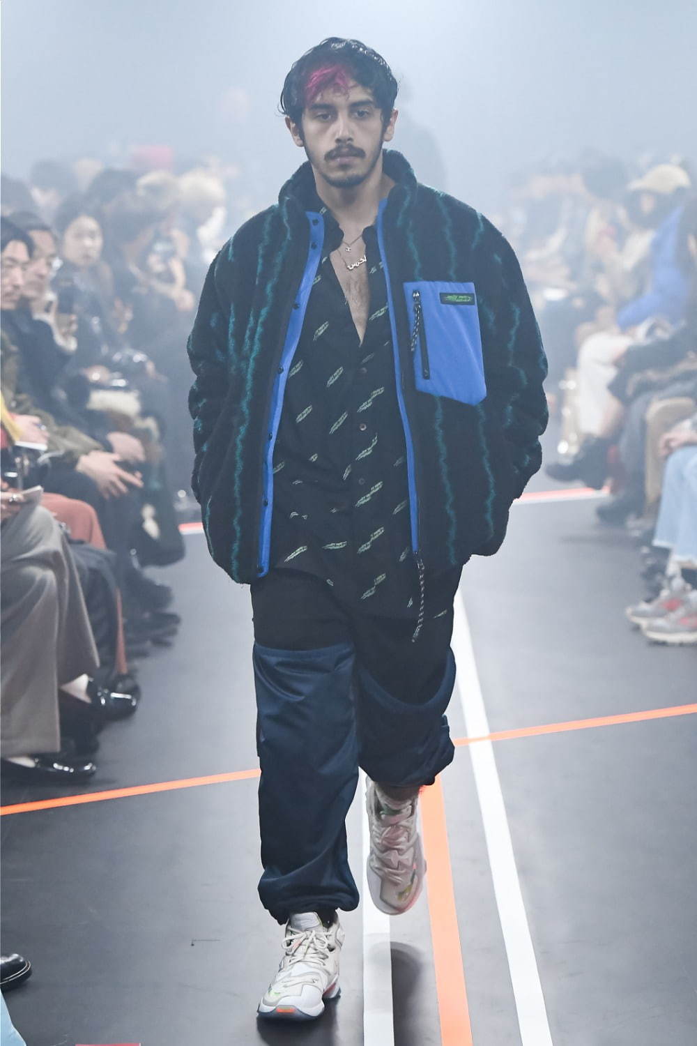ジエダ(JieDa) 2019-20年秋冬ウィメンズ&メンズコレクション