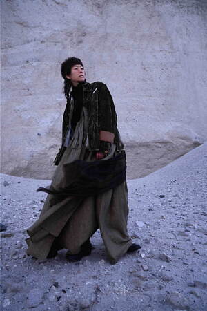 ヘオース(HEōS) 2025-26年秋冬メンズコレクション  - 写真9