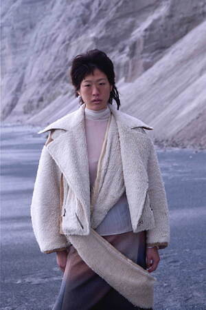 ヘオース(HEōS) 2025-26年秋冬メンズコレクション  - 写真23