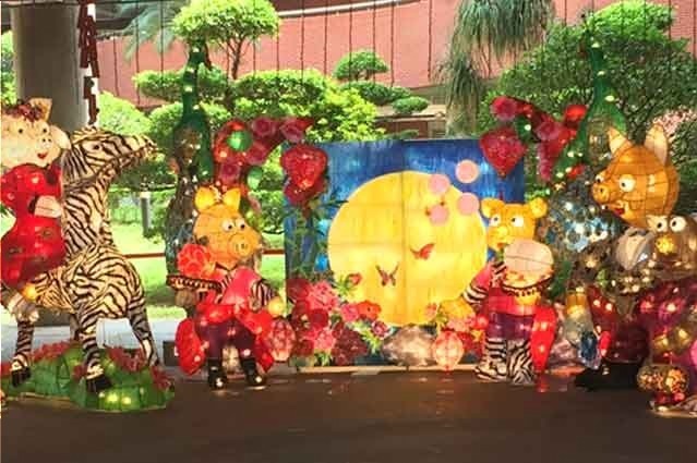 「台湾祭 in 横浜赤レンガ」台湾の本格グルメ＆スイーツが勢ぞろい、ランタンの演出も｜写真2