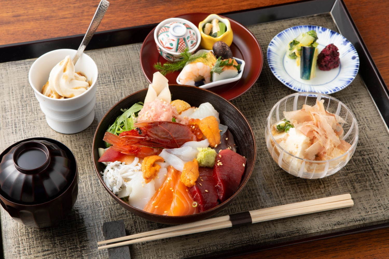 「うお市場丼」 3,600円