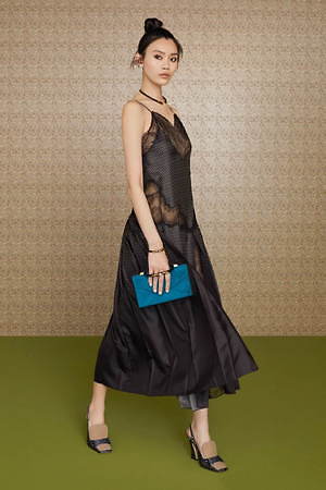 フェンディ(FENDI) 2019年プレフォールウィメンズコレクション  - 写真35