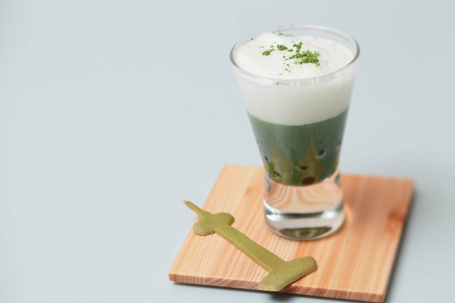 「抹茶スイーツビュッフェ」京都タワーホテルで、浴衣や舞子さんの口紅をモチーフにしたスイーツ｜写真2