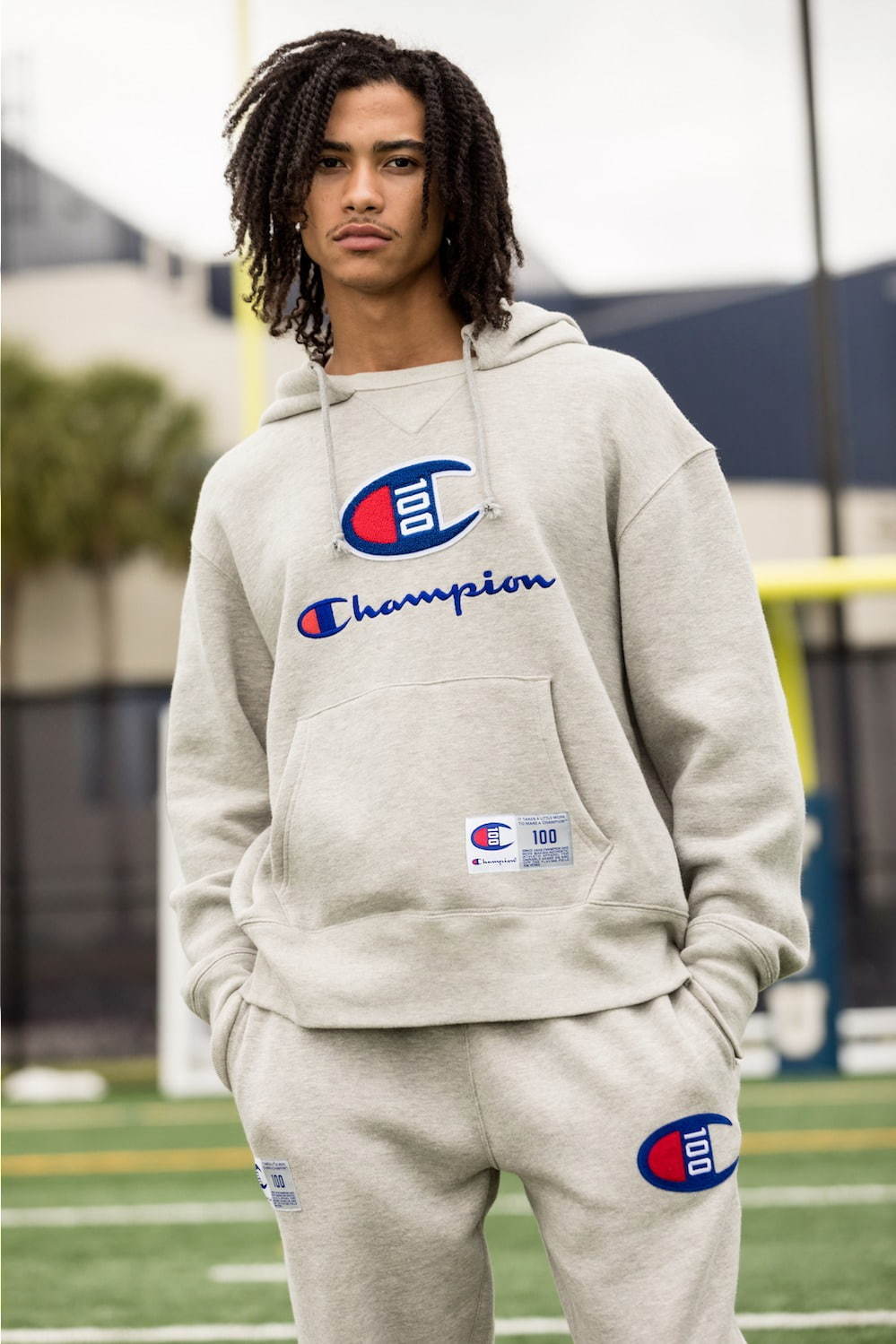 専用　champion トレーナー