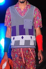 ホワイト マウンテニアリング 2013年春夏コレクション - スポーツとアウトドアを紳士的にミックス｜写真12