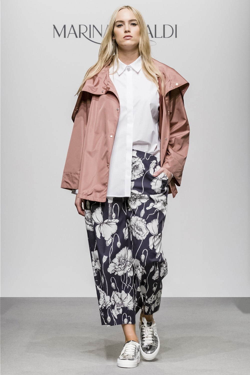 マリナ リナルディ 2019年春夏<span>コレクション</span> - 写真8
