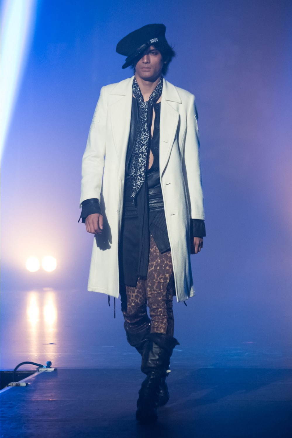 hyde ブラックハニーチリクッキー　コーティングロングパーカー BLACK HONEY CHILI COOKIE HYDE着 ロゴパーカー M - メルカリ