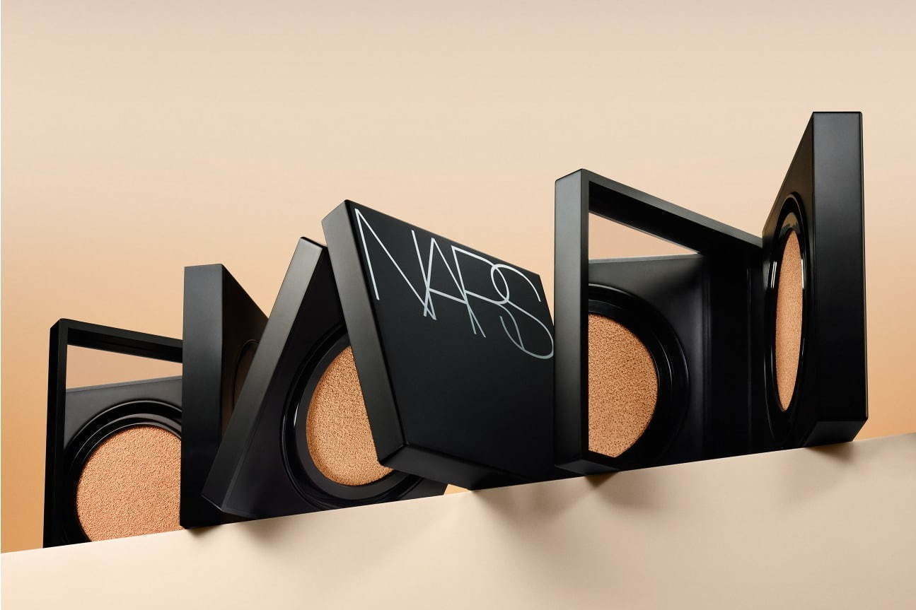 NARS「ナチュラルラディアント ロングウェア クッションファンデーション」自然な艶を長時間持続