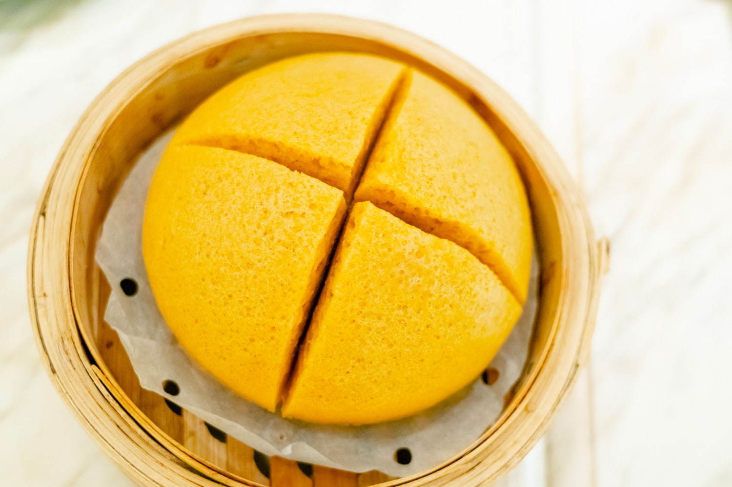 滿樂中菜(Moon Lok Chinese Restaurant)「焦糖原籠馬拉糕(Cantonese Caramel Sponge Cake)」HK$8 / ピース