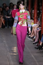 モスキーノ チープ＆シック 2013年春夏コレクション - ハッピーでカラフルなおしゃれガールズ｜写真8