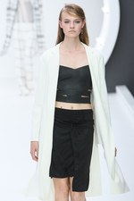 トップショップ ユニーク 2013年春夏コレクション - 都会のクールビューティー｜写真3