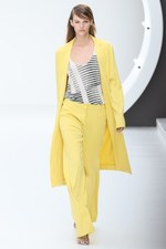 トップショップ ユニーク 2013年春夏コレクション - 都会のクールビューティー｜写真15