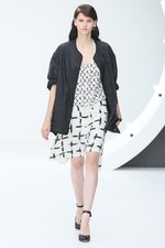 トップショップ ユニーク 2013年春夏コレクション - 都会のクールビューティー｜写真17