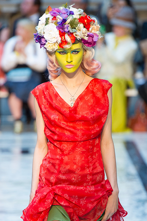 ヴィヴィアン・ウエストウッド レッドレーベル(Vivienne Westwood RED LABEL) 2013年春夏ウィメンズコレクション  - 写真2