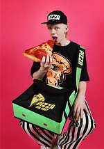 ミルクボーイ 2019年夏コレクション - ポップなユニフォームで"ピザ"をお届け｜写真4