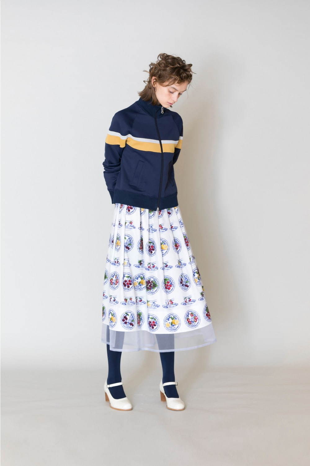 ジェーンマープルドンルサロン"フルーツ"を描いた磁器のティーカップ柄ドレス＆スカート｜写真32