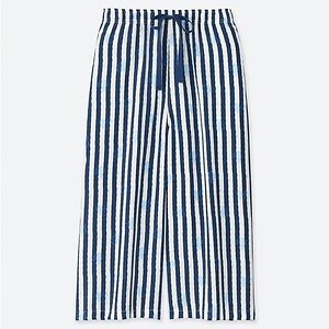 ユニクロ(UNIQLO) UT ミッキーブルー｜写真20