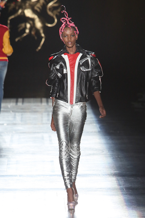 フィリップ トレイシー(PHILIP TREACY) 2013年春夏ウィメンズコレクション シルエット - 写真28