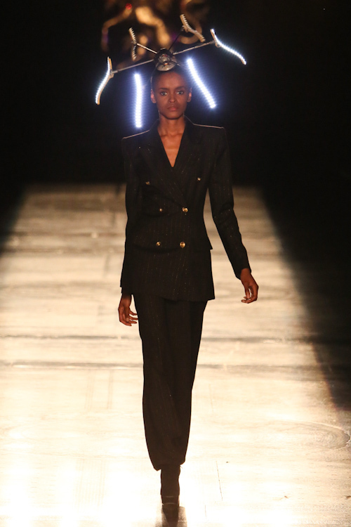フィリップ トレイシー(PHILIP TREACY) 2013年春夏ウィメンズコレクション シルエット - 写真33