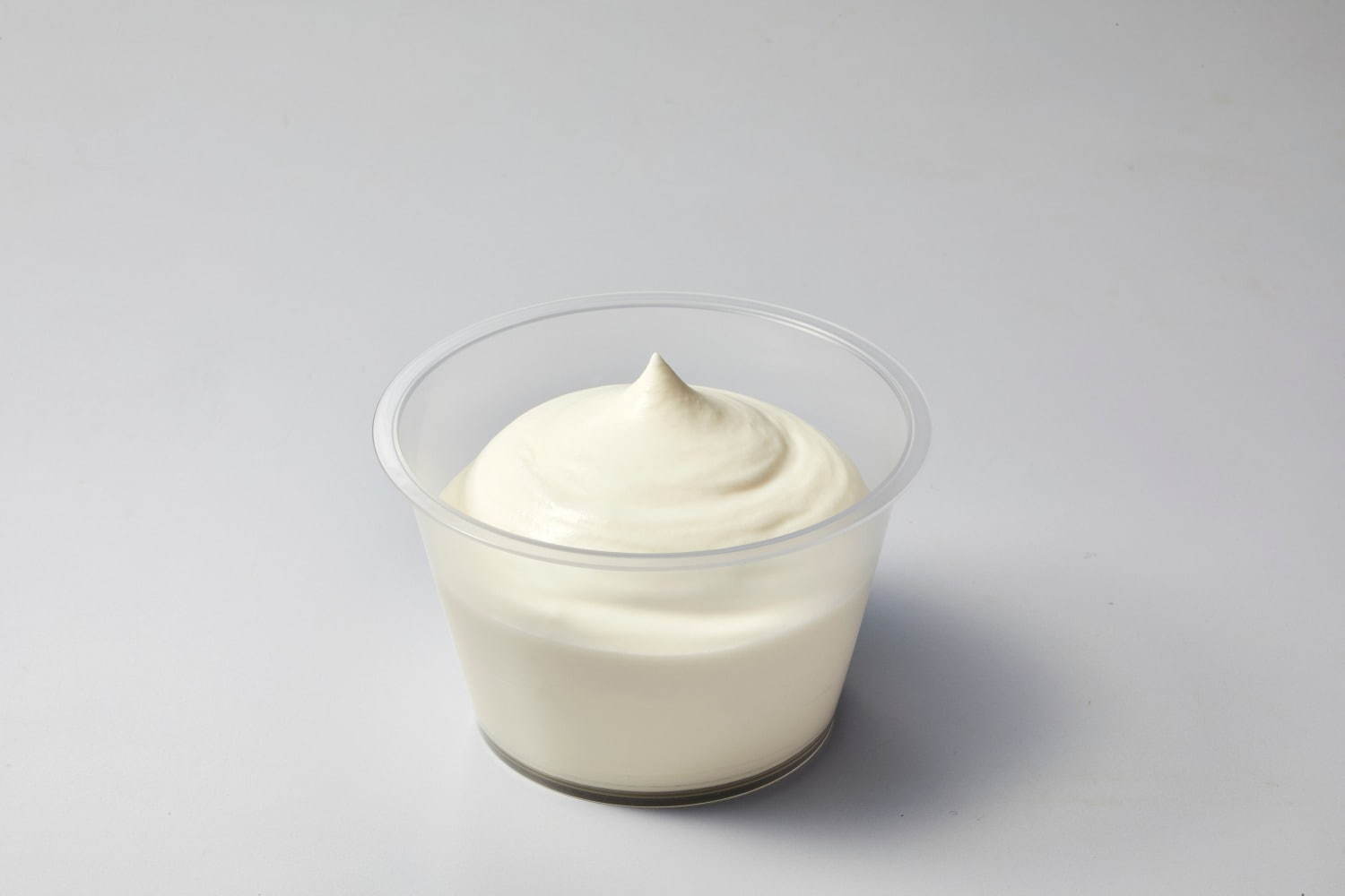 プレミアムロールケーキのクリーム 100円(税込)