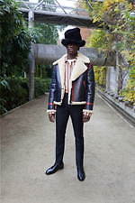 ルイ・ヴィトン 2019年秋冬メンズプレコレクション -ヴァージルが見た“東京”の街並み｜写真23