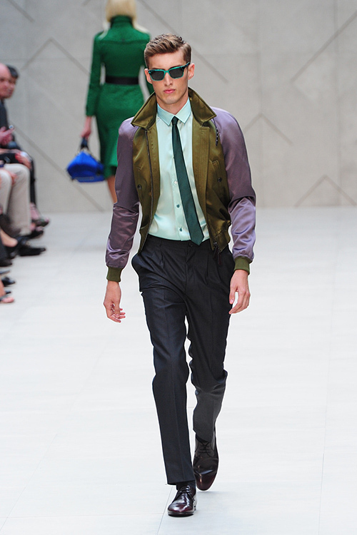 バーバリープローサム 2013年春夏<span>コレクション</span> - 写真34