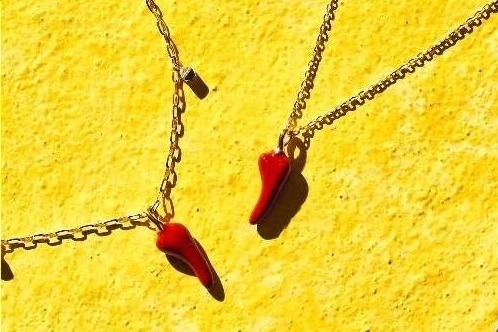 スタージュエリー ガール新作"トウガラシ"ネックレス＆ブレスレット「スパイシー ハート」