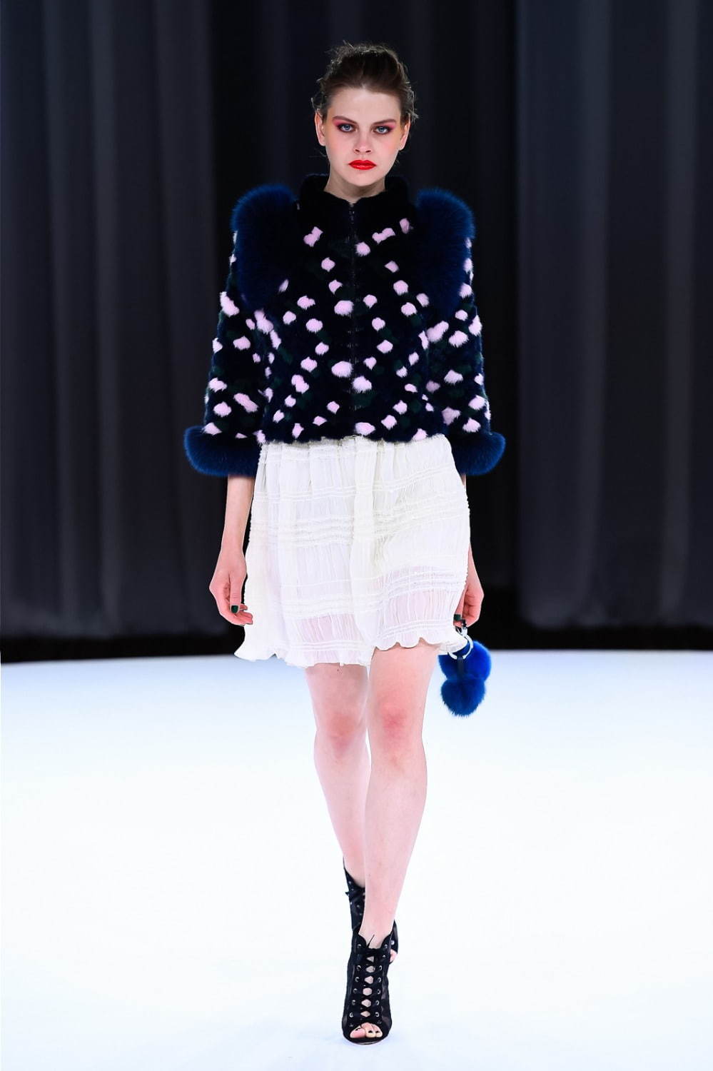 チエ イマイ 2019-20年秋冬<span>コレクション</span> - 写真10