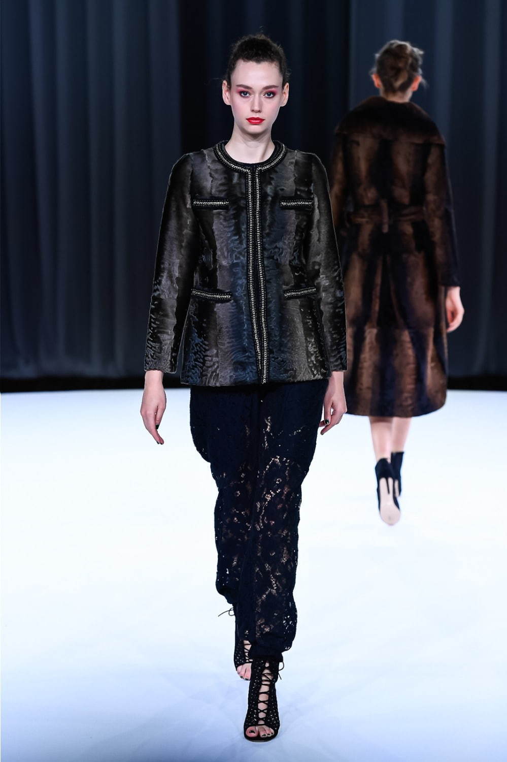 チエ イマイ 2019-20年秋冬<span>コレクション</span> - 写真46