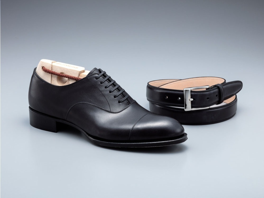 リーガルの紳士靴ブランド・シェットランドフォックス、ベルトとセットの10年記念シューズ発売｜写真2