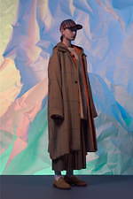 ネオンサイン 2019-20年秋冬ウィメンズ＆メンズコレクション - 恐竜・宝石・虹を服地で表現｜写真39