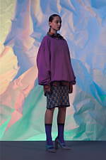 ネオンサイン 2019-20年秋冬ウィメンズ＆メンズコレクション - 恐竜・宝石・虹を服地で表現｜写真14