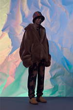 ネオンサイン 2019-20年秋冬ウィメンズ＆メンズコレクション - 恐竜・宝石・虹を服地で表現｜写真19