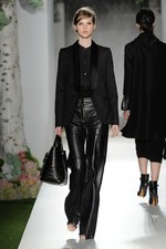 マルベリー 2013年春夏コレクション - 花柄でつくるノスタルジックなガーリースタイル｜写真35