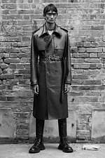 アレキサンダー・マックイーン 2019年秋冬コレクション - 英国ロマンの揺るぎない気品｜写真16