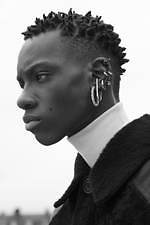 アレキサンダー・マックイーン 2019年秋冬コレクション - 英国ロマンの揺るぎない気品｜写真20