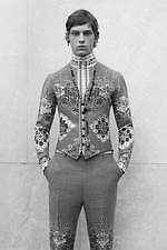 アレキサンダー・マックイーン 2019年秋冬コレクション - 英国ロマンの揺るぎない気品｜写真30