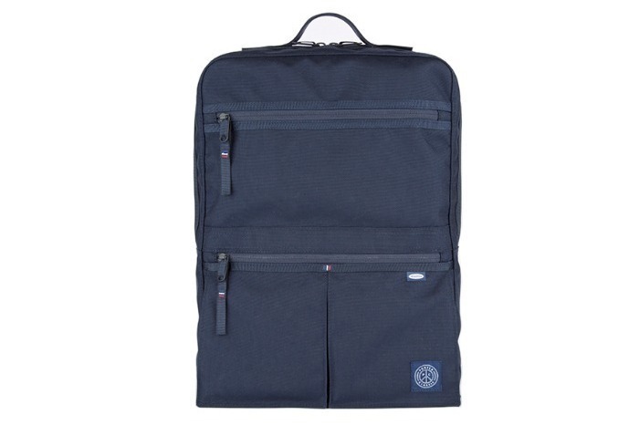 ポータークラシック「ニュートンバッグ」背負うと軽くなるバッグパック、東京・京都で限定ショップも