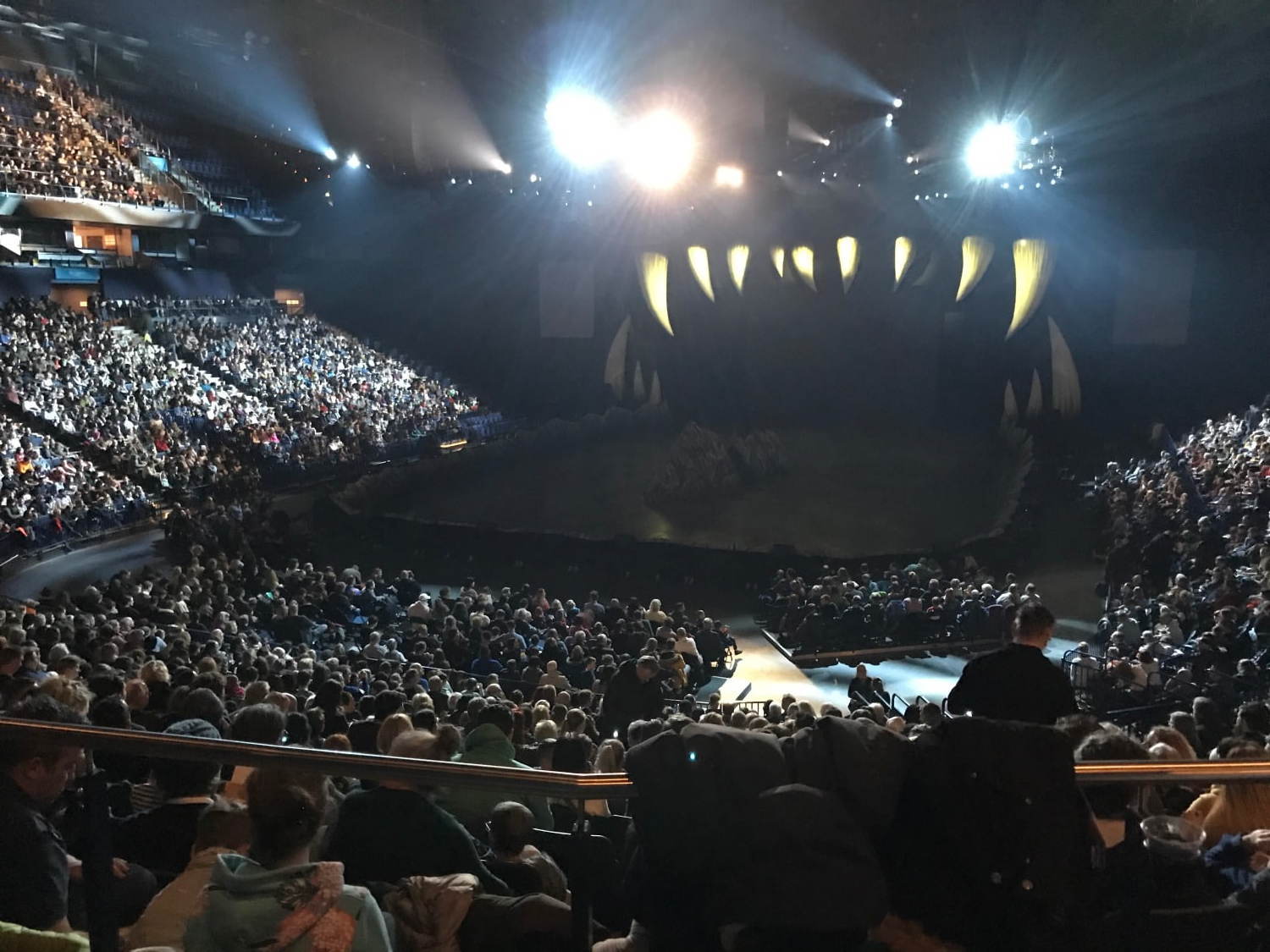 世界最大の恐竜ショー「ウォーキング・ウィズ・ダイナソー ライブエクスペリエンス」が横浜で開催｜写真8