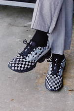 ミズノ×ビームス“金属バットのグラフィック”から着想したチェッカー柄メンズスニーカー｜写真6