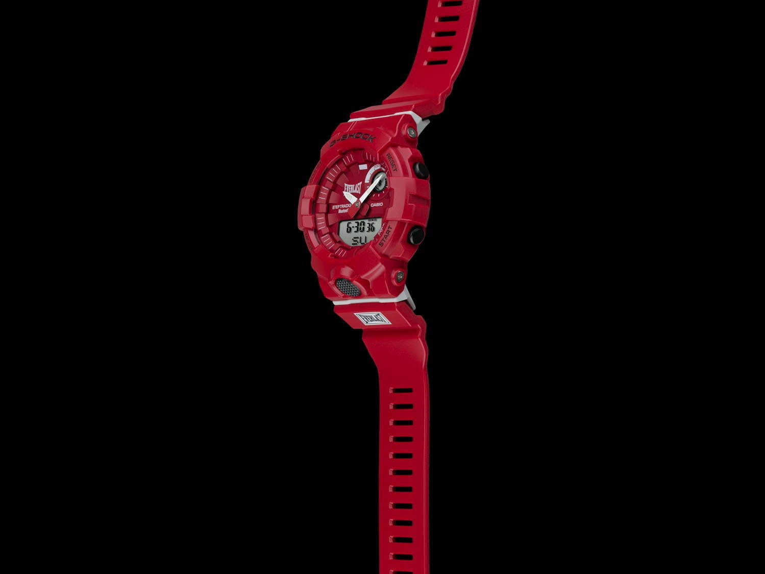 G-SHOCK×エバーラスト、ボクシンググローブの赤に染めたコラボ腕時計 